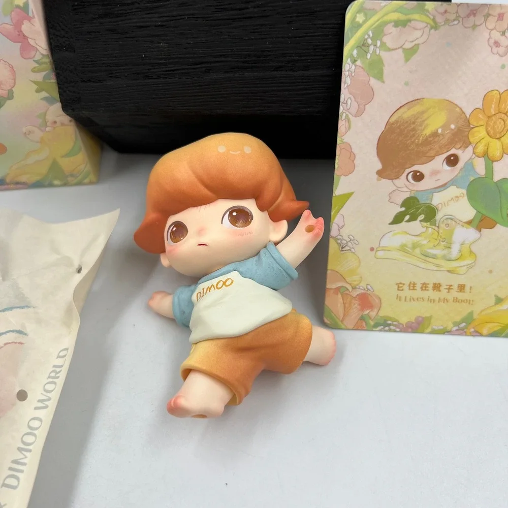 POP MART DIMOO Moments in Bloom Falling into Flowers Figure Confirmed Blind Box